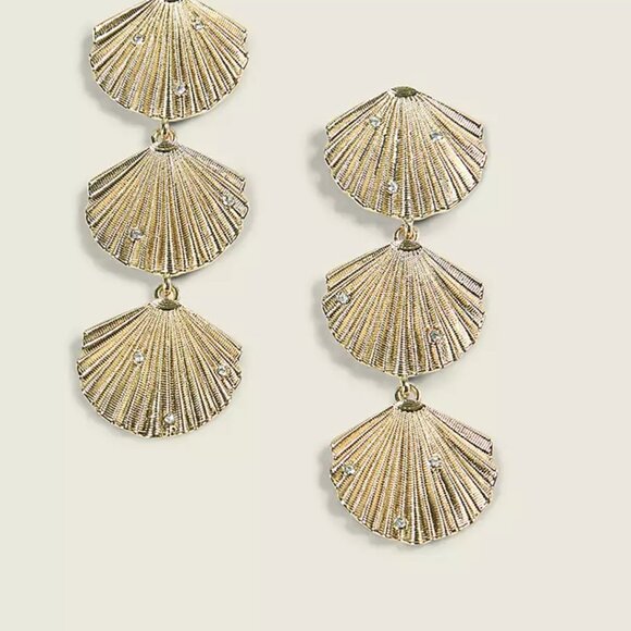 Sea Shell Drop Earrrings - Picture 1 of 3